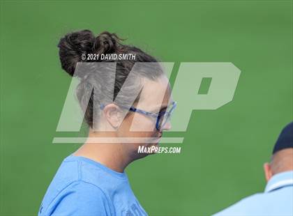 Thumbnail 2 in Liberty North vs Oak Park - MSHSAA Dist. Playoffs photogallery.