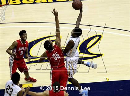 Thumbnail 2 in Bishop O'Dowd vs. Mater Dei (CIF State Open Division Final) photogallery.