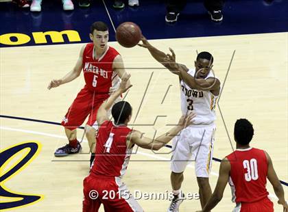 Thumbnail 3 in Bishop O'Dowd vs. Mater Dei (CIF State Open Division Final) photogallery.