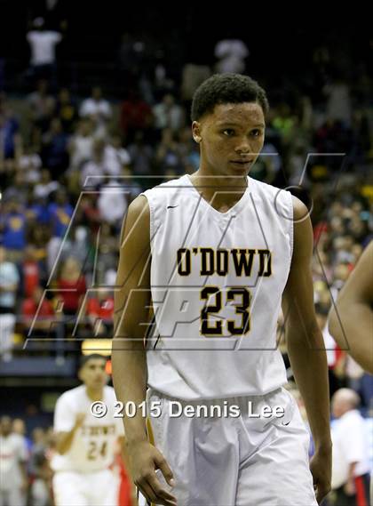 Thumbnail 3 in Bishop O'Dowd vs. Mater Dei (CIF State Open Division Final) photogallery.