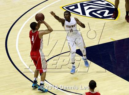 Thumbnail 3 in Bishop O'Dowd vs. Mater Dei (CIF State Open Division Final) photogallery.