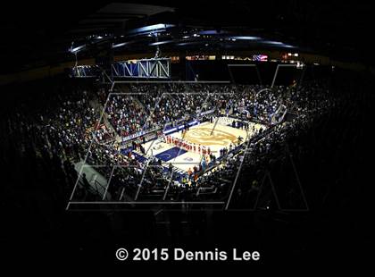 Thumbnail 2 in Bishop O'Dowd vs. Mater Dei (CIF State Open Division Final) photogallery.