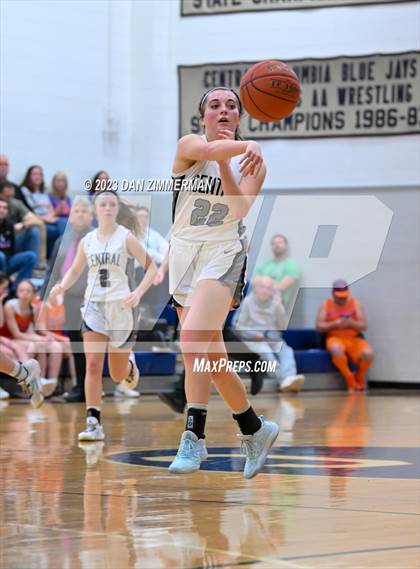 Thumbnail 2 in Danville vs. Central Columbia (PIAA District 4 Class AAAA Round 1) photogallery.