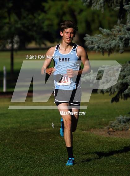 Thumbnail 2 in Loveland Sweetheart Invitational photogallery.