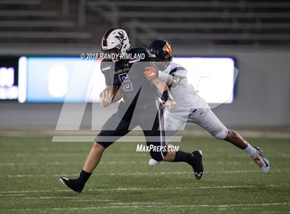 Thumbnail 2 in Mallard Creek vs. Zebulon B. Vance photogallery.