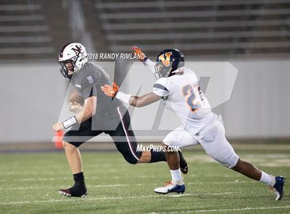 Thumbnail 3 in Mallard Creek vs. Zebulon B. Vance photogallery.