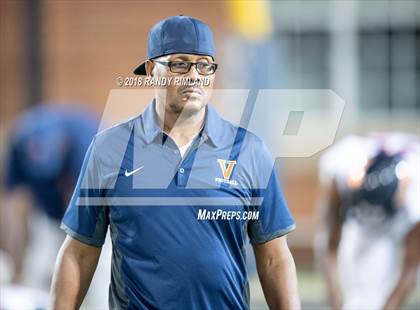 Thumbnail 3 in Mallard Creek vs. Zebulon B. Vance photogallery.
