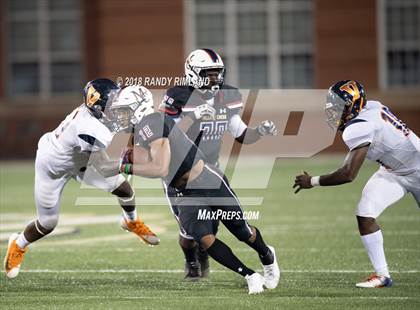 Thumbnail 2 in Mallard Creek vs. Zebulon B. Vance photogallery.