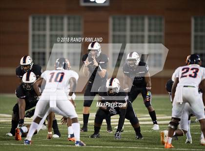 Thumbnail 2 in Mallard Creek vs. Zebulon B. Vance photogallery.