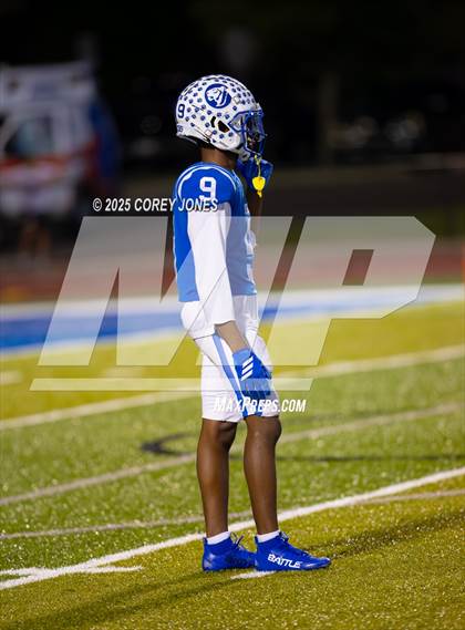 Thumbnail 1 in Middleton vs Jesuit photogallery.