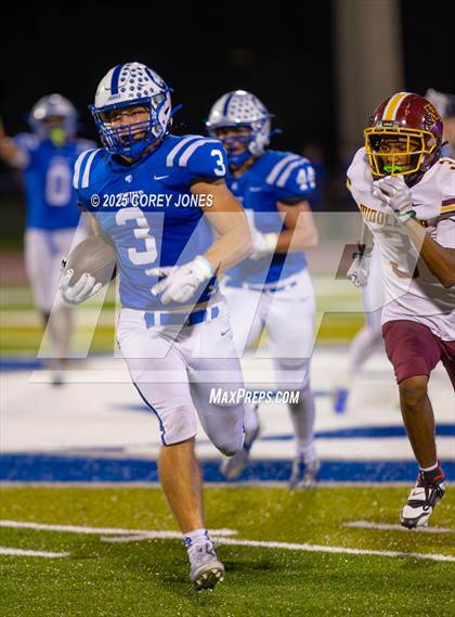 Thumbnail 1 in Middleton vs Jesuit photogallery.