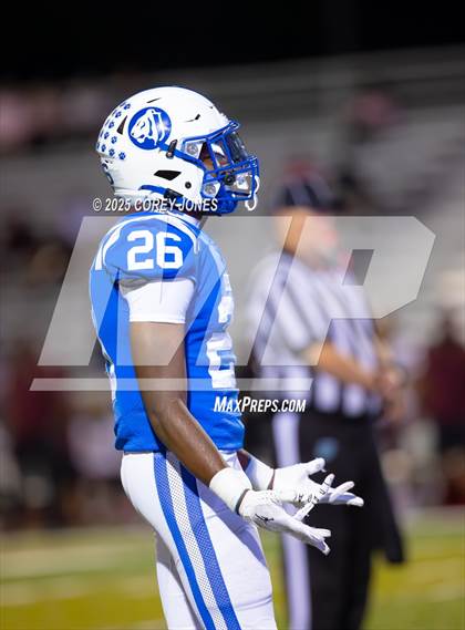 Thumbnail 1 in Middleton vs Jesuit photogallery.