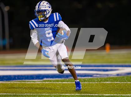 Thumbnail 1 in Middleton vs Jesuit photogallery.