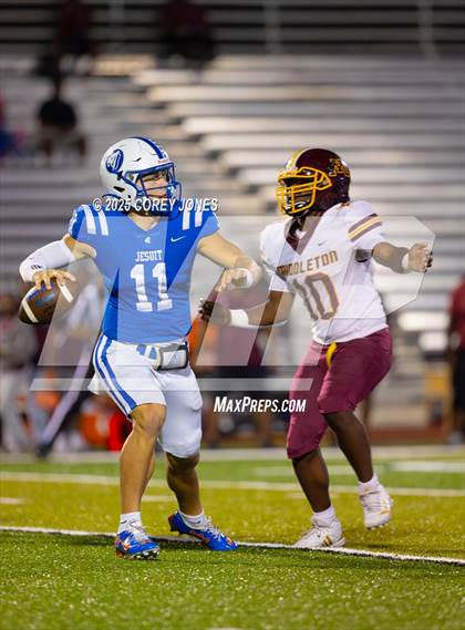 Thumbnail 1 in Middleton vs Jesuit photogallery.