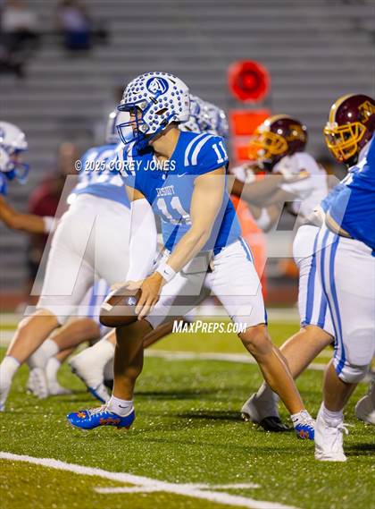 Thumbnail 3 in Middleton vs Jesuit photogallery.