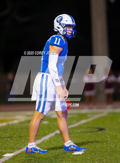 Thumbnail 3 in Middleton vs Jesuit photogallery.