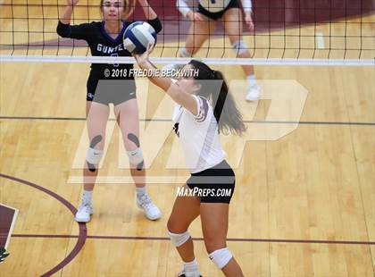 Thumbnail 3 in Gunter @ Callisburg photogallery.