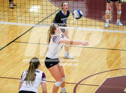 Thumbnail 1 in Gunter @ Callisburg photogallery.