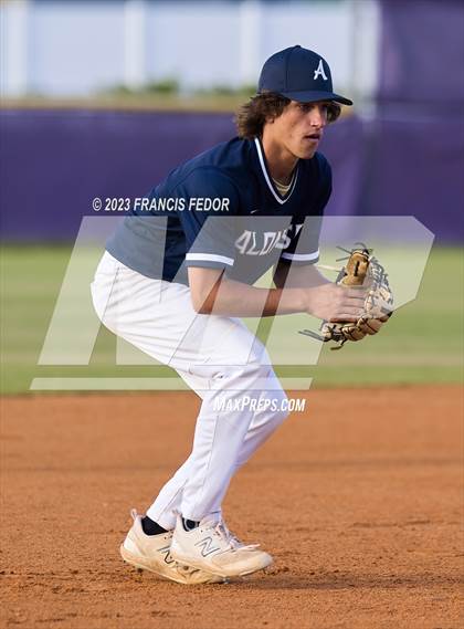 Thumbnail 3 in Alonso @ Lennard photogallery.