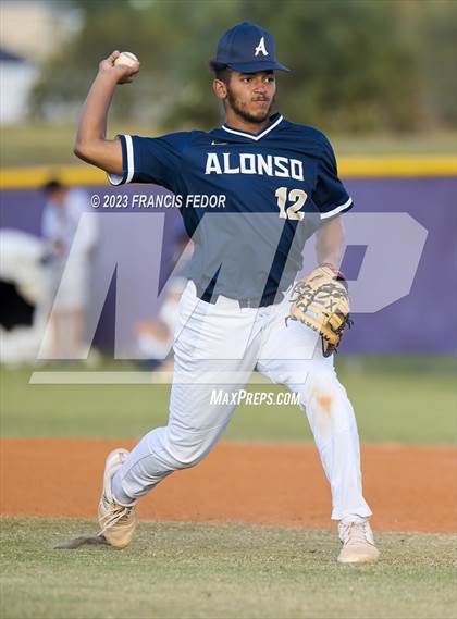 Thumbnail 3 in Alonso @ Lennard photogallery.
