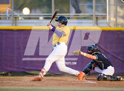 Thumbnail 3 in Alonso @ Lennard photogallery.