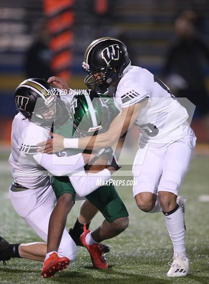 Thumbnail 3 in Windsor vs. El Cerrito (CIF NCS D3 Final) photogallery.
