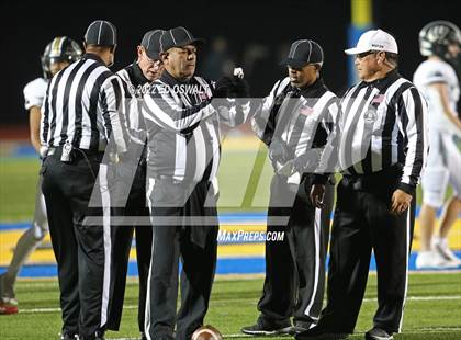 Thumbnail 3 in Windsor vs. El Cerrito (CIF NCS D3 Final) photogallery.