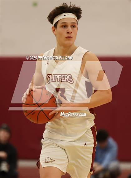 Thumbnail 3 in Pembroke vs Newburyport (MIAA Division 3 Round of 32) photogallery.