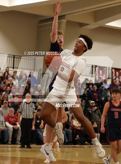 Thumbnail 3 in Pembroke vs Newburyport (MIAA Division 3 Round of 32) photogallery.