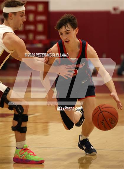 Thumbnail 3 in Pembroke vs Newburyport (MIAA Division 3 Round of 32) photogallery.