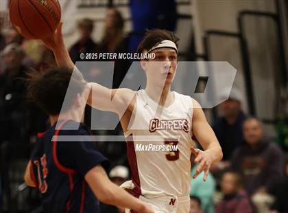 Thumbnail 3 in Pembroke vs Newburyport (MIAA Division 3 Round of 32) photogallery.