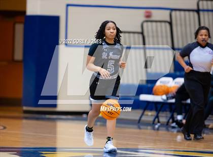 Thumbnail 1 in St. Francis vs Kell (Tournament of Champions Holiday Classic) photogallery.
