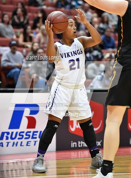 Thumbnail 2 in Valencia vs. Canyon (CIF SS DIV 1AA Final) photogallery.