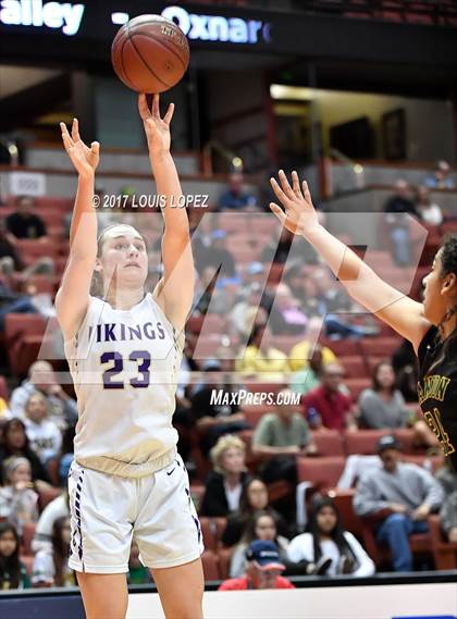 Thumbnail 1 in Valencia vs. Canyon (CIF SS DIV 1AA Final) photogallery.