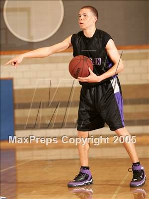 Thumbnail 3 in Franklin vs. Center (Rocklin Holiday Tournament) photogallery.