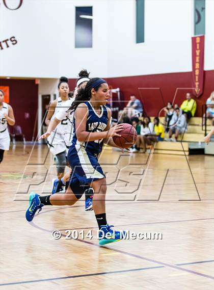Thumbnail 1 in Oldsmar Christian vs. Alonso photogallery.