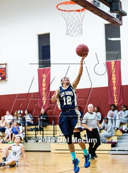 Thumbnail 2 in Oldsmar Christian vs. Alonso photogallery.