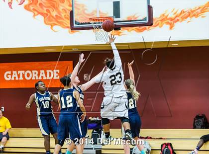 Thumbnail 3 in Oldsmar Christian vs. Alonso photogallery.