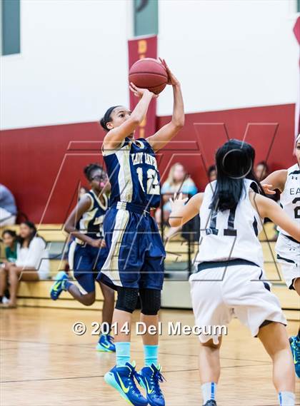 Thumbnail 1 in Oldsmar Christian vs. Alonso photogallery.