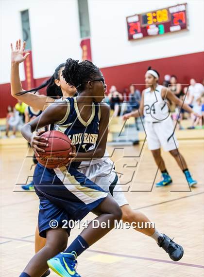Thumbnail 2 in Oldsmar Christian vs. Alonso photogallery.