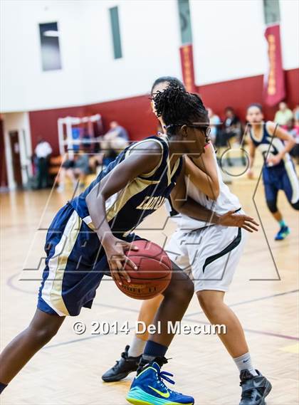 Thumbnail 2 in Oldsmar Christian vs. Alonso photogallery.