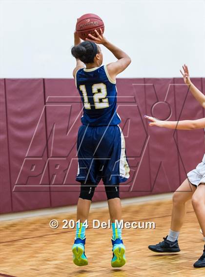 Thumbnail 3 in Oldsmar Christian vs. Alonso photogallery.