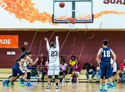 Thumbnail 2 in Oldsmar Christian vs. Alonso photogallery.