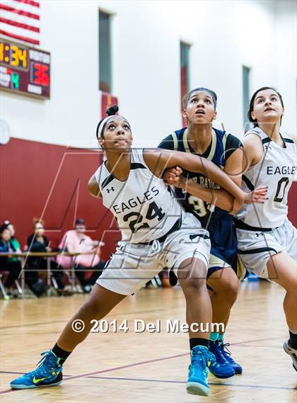 Thumbnail 1 in Oldsmar Christian vs. Alonso photogallery.