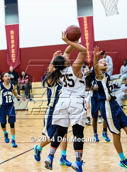 Thumbnail 1 in Oldsmar Christian vs. Alonso photogallery.