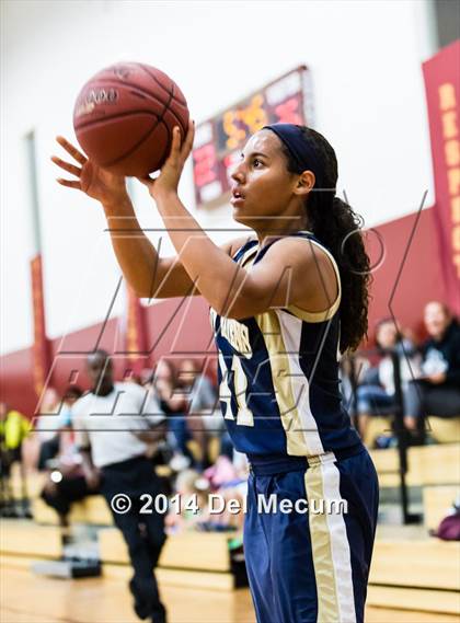 Thumbnail 3 in Oldsmar Christian vs. Alonso photogallery.