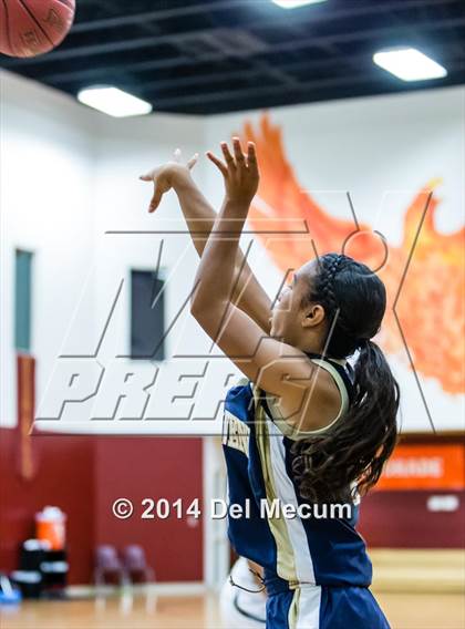 Thumbnail 3 in Oldsmar Christian vs. Alonso photogallery.