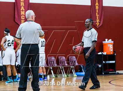 Thumbnail 2 in Oldsmar Christian vs. Alonso photogallery.