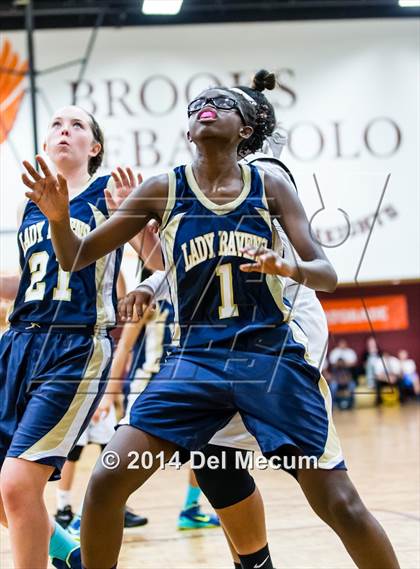 Thumbnail 2 in Oldsmar Christian vs. Alonso photogallery.