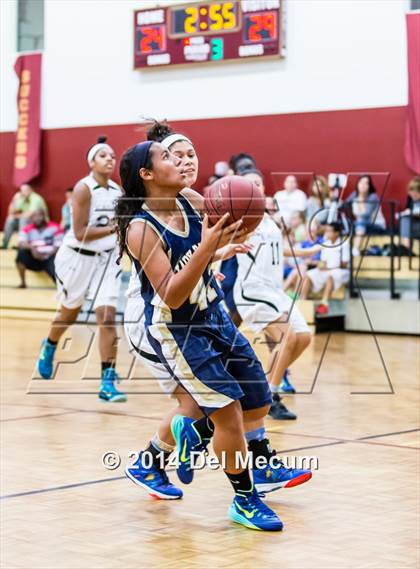 Thumbnail 1 in Oldsmar Christian vs. Alonso photogallery.